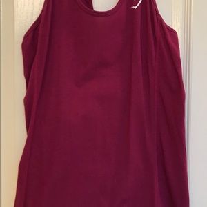 Gym shark burgundy tank